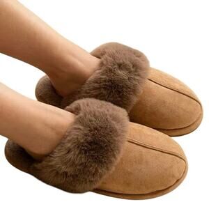COZYFURRY Fluffy Rubber Sole in Taupe Size 5-6 New with Tag